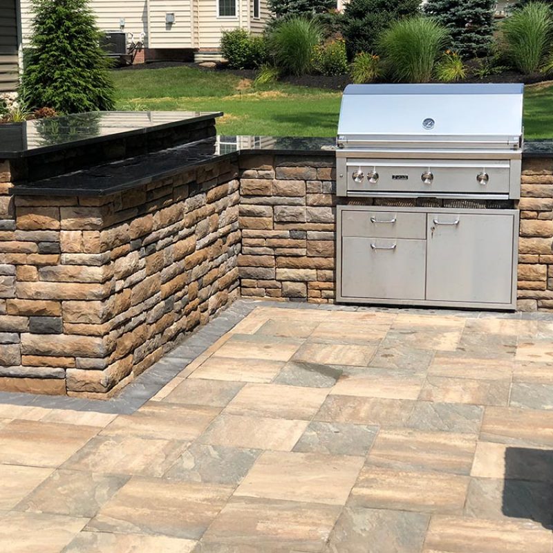 gallery-outdoor-kitchen-grill-countertop